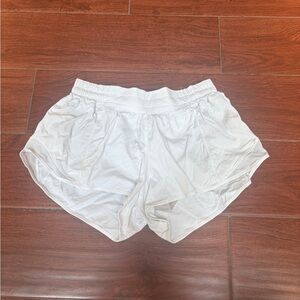 Women's White lululemon hotty hot Shorts